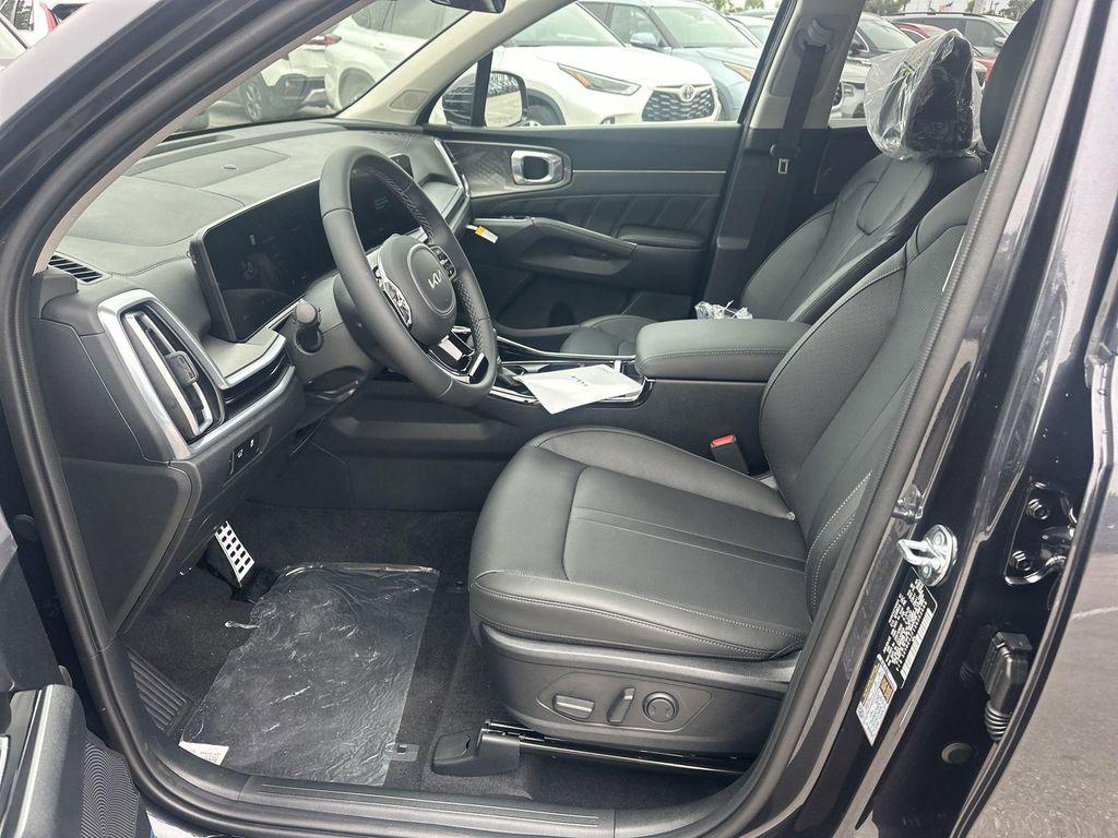 new 2025 Kia Sorento car, priced at $42,950