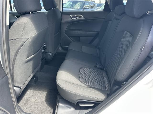 new 2025 Kia Sportage car, priced at $29,355
