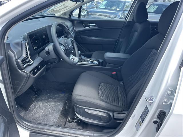new 2025 Kia Sportage car, priced at $29,355
