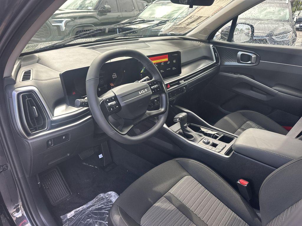 new 2026 Kia Sorento car, priced at $33,111