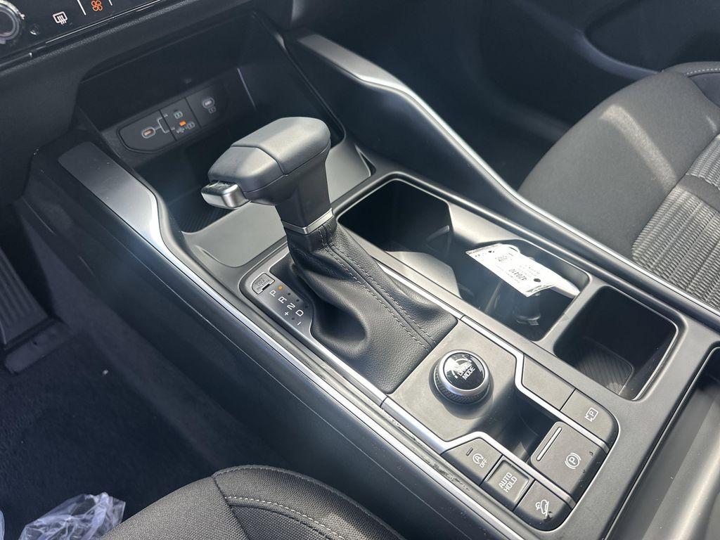 new 2026 Kia Sorento car, priced at $33,111