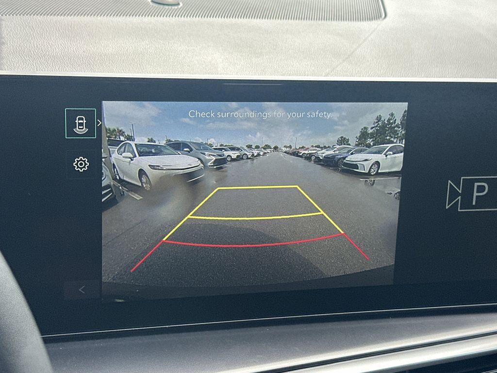 new 2026 Kia Sorento car, priced at $33,111