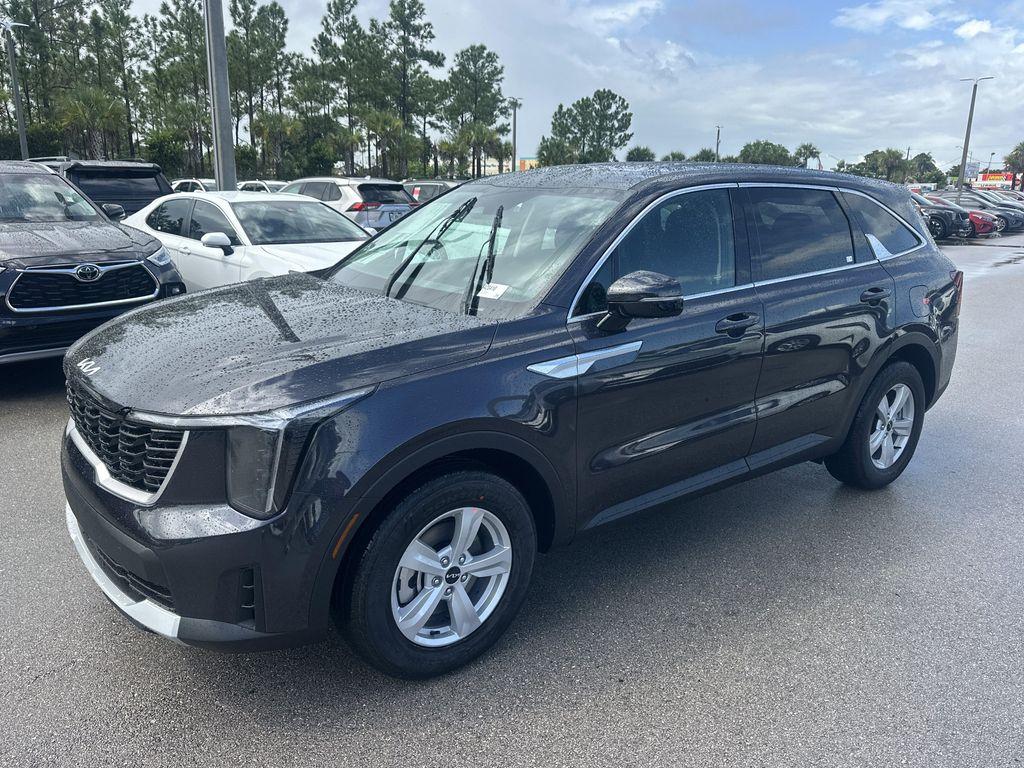new 2026 Kia Sorento car, priced at $33,111