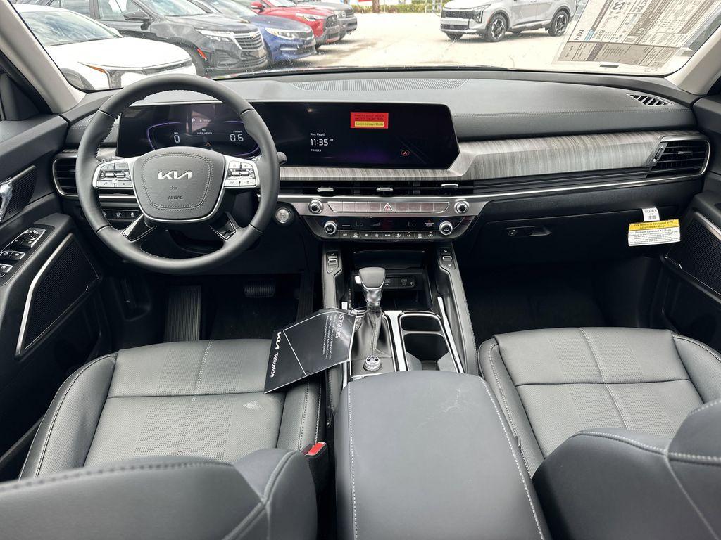 new 2025 Kia Telluride car, priced at $42,312