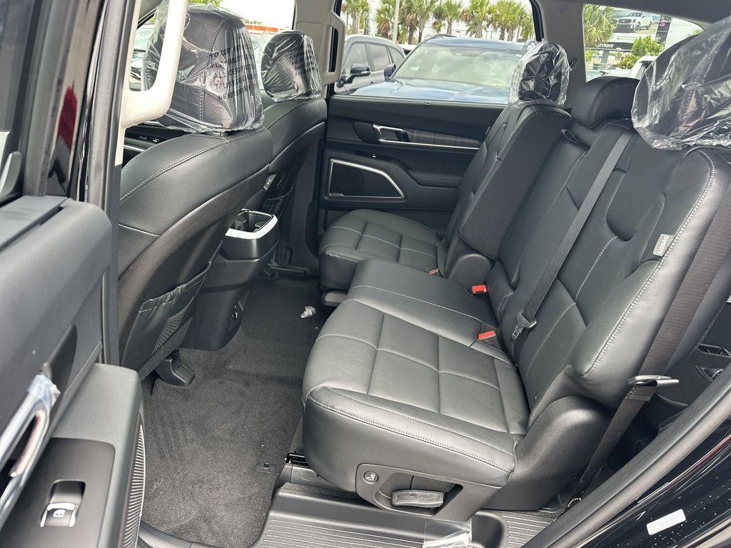 new 2025 Kia Telluride car, priced at $42,312