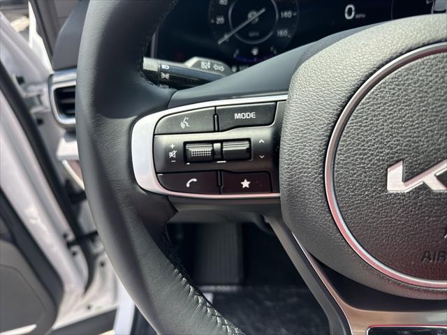 new 2025 Kia Sportage car, priced at $34,605