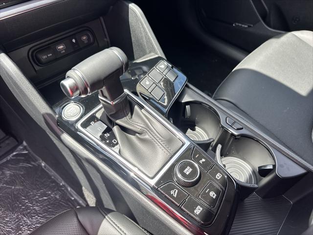 new 2025 Kia Sportage car, priced at $34,605