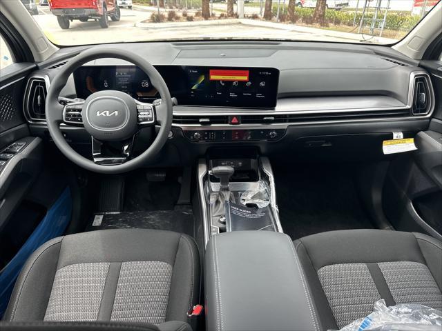 new 2025 Kia Sorento car, priced at $33,398