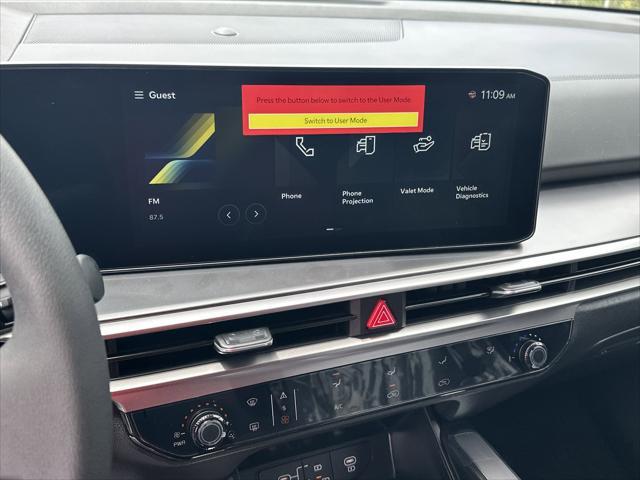 new 2025 Kia Sorento car, priced at $33,398