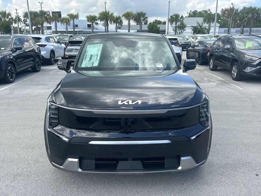 new 2026 Kia EV9 car, priced at $52,770