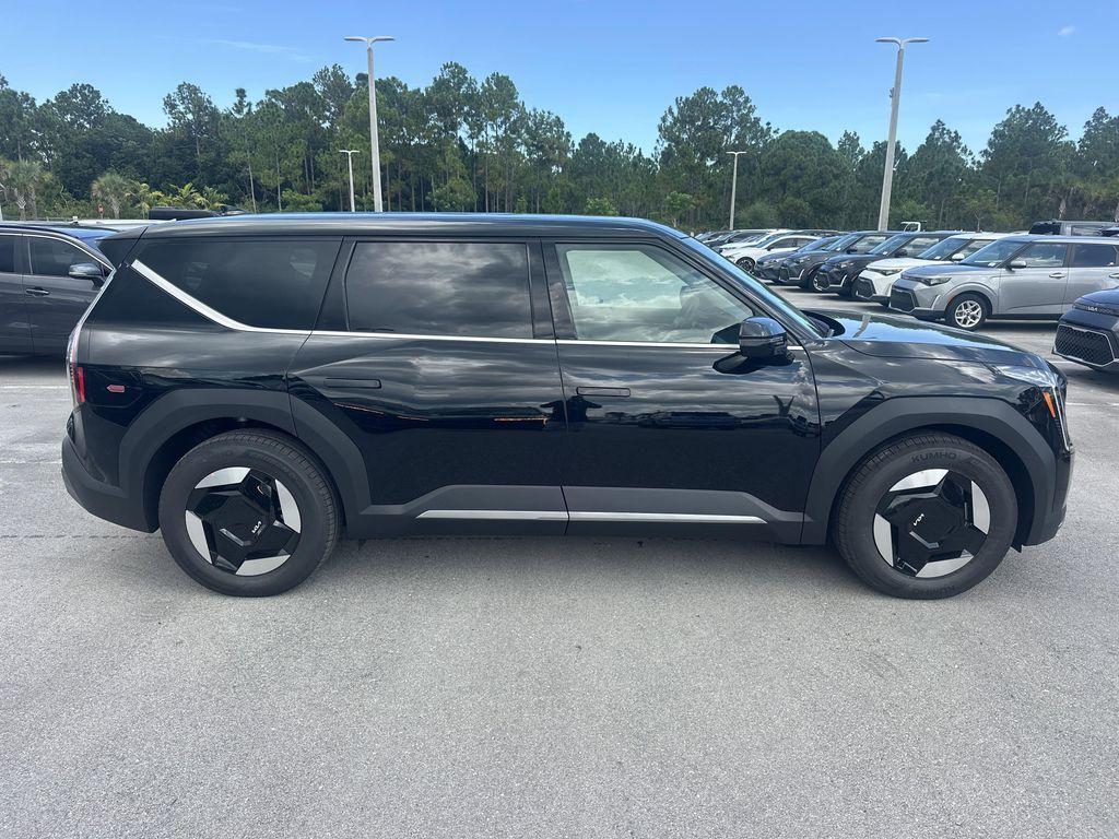new 2026 Kia EV9 car, priced at $52,770