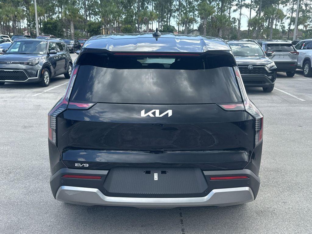 new 2026 Kia EV9 car, priced at $52,770