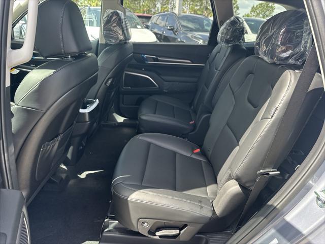 new 2025 Kia Telluride car, priced at $40,880