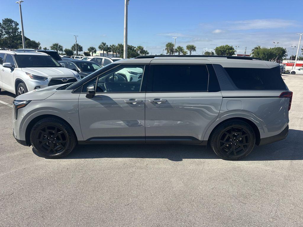 new 2025 Kia Carnival Hybrid car, priced at $56,443