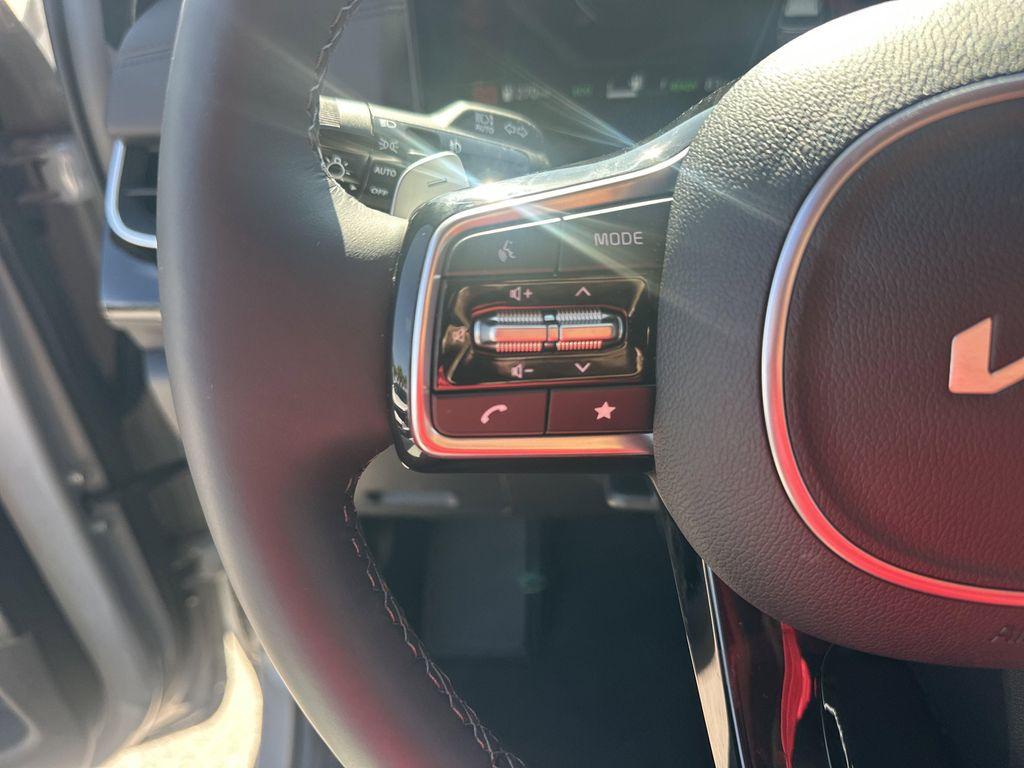 new 2025 Kia Carnival Hybrid car, priced at $56,443