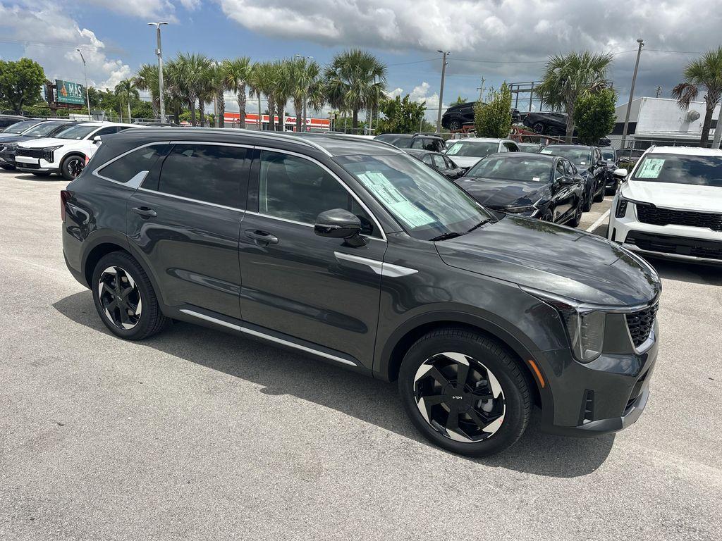 new 2025 Kia Sorento Hybrid car, priced at $38,544