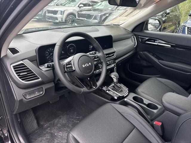 new 2025 Kia Seltos car, priced at $27,674