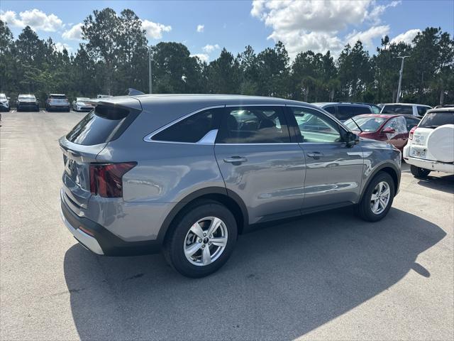 new 2025 Kia Sorento car, priced at $33,735