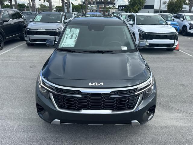 new 2025 Kia Seltos car, priced at $27,470