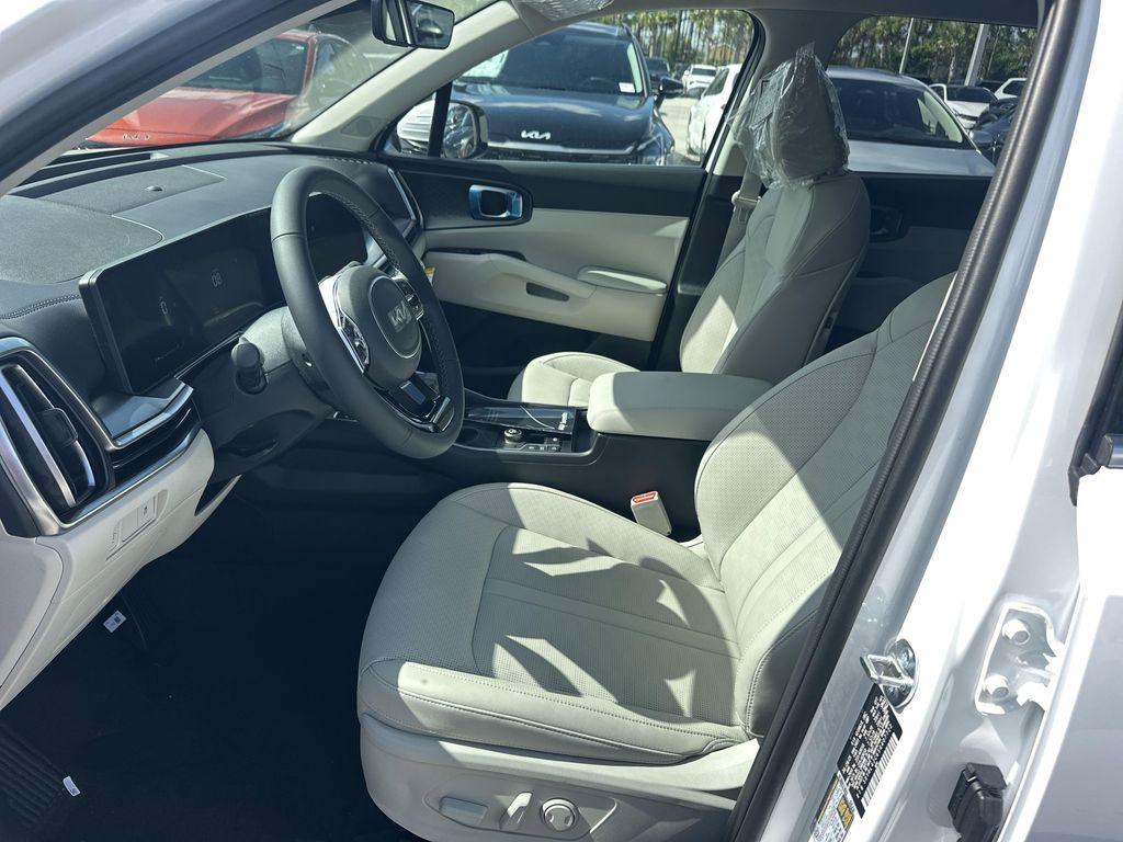 new 2025 Kia Sorento car, priced at $37,555