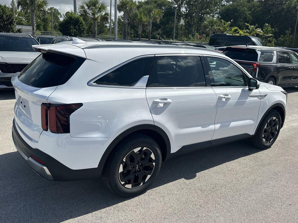 new 2025 Kia Sorento car, priced at $37,555