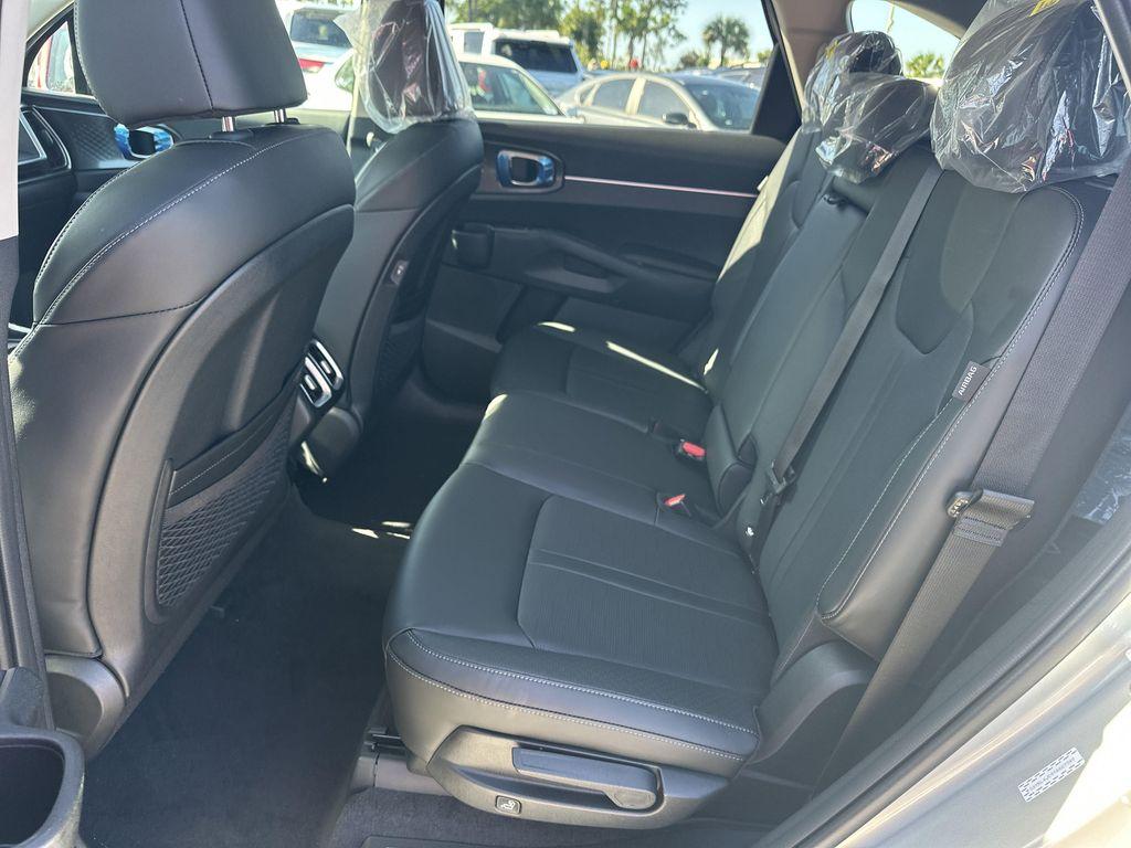 new 2026 Kia Sorento car, priced at $37,568