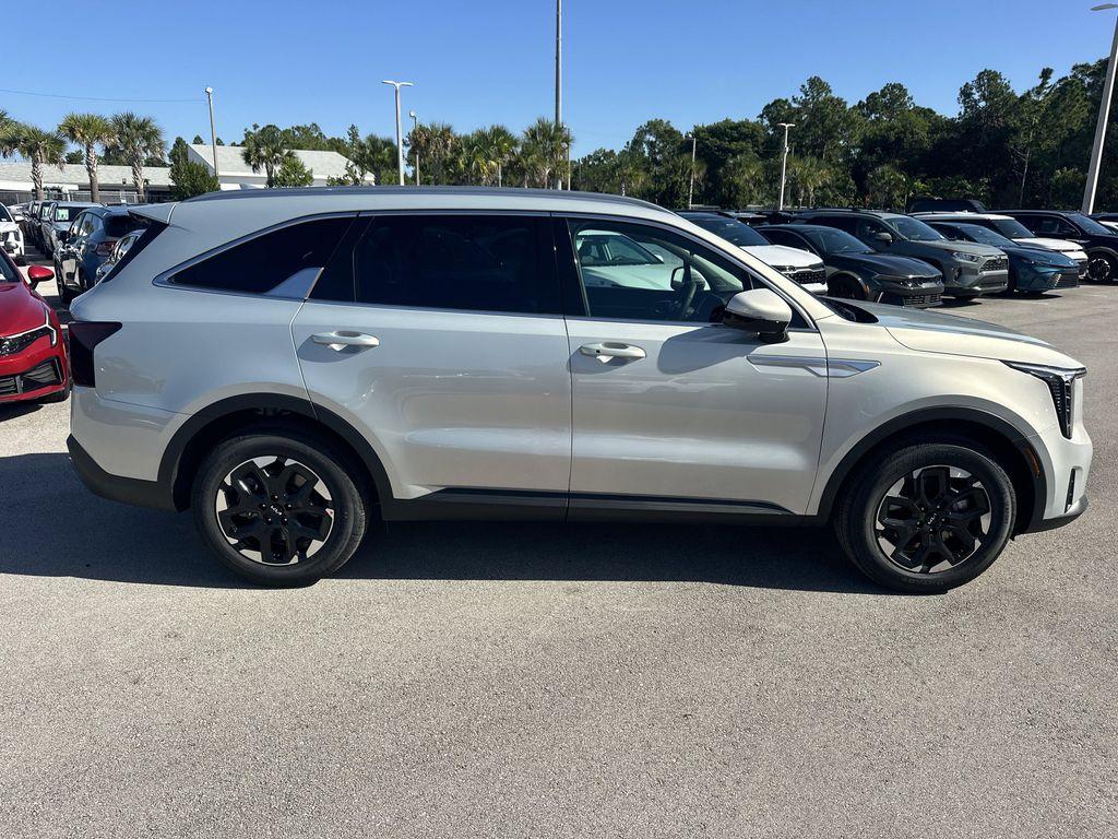 new 2026 Kia Sorento car, priced at $37,568