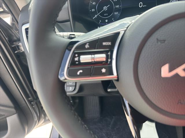 new 2025 Kia Seltos car, priced at $30,050