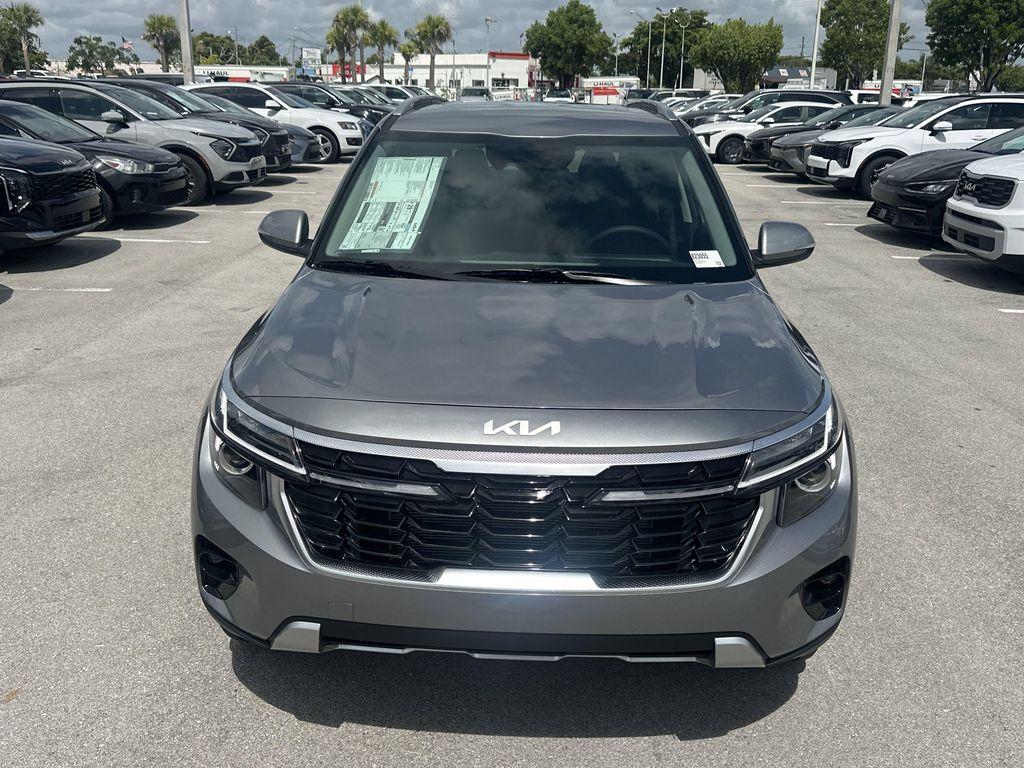 new 2025 Kia Seltos car, priced at $29,148