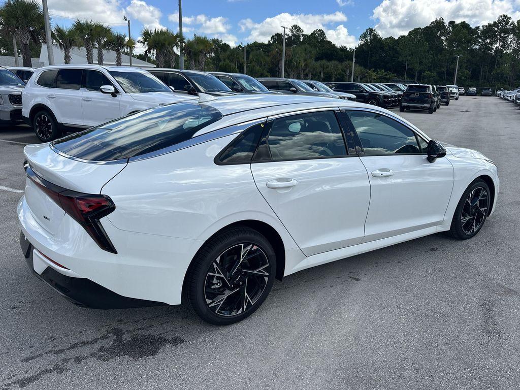 new 2026 Kia K5 car, priced at $30,420
