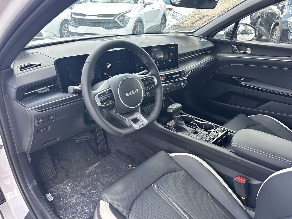 new 2026 Kia K5 car, priced at $30,420