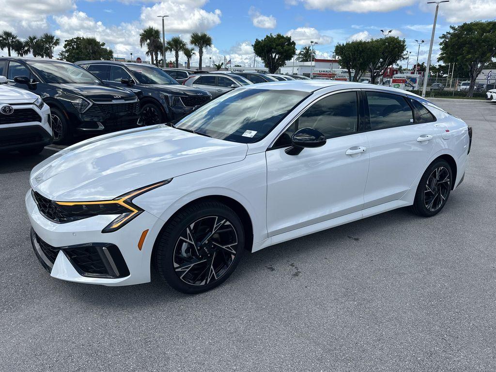 new 2026 Kia K5 car, priced at $30,420