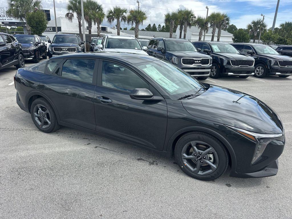 new 2025 Kia K4 car, priced at $23,750