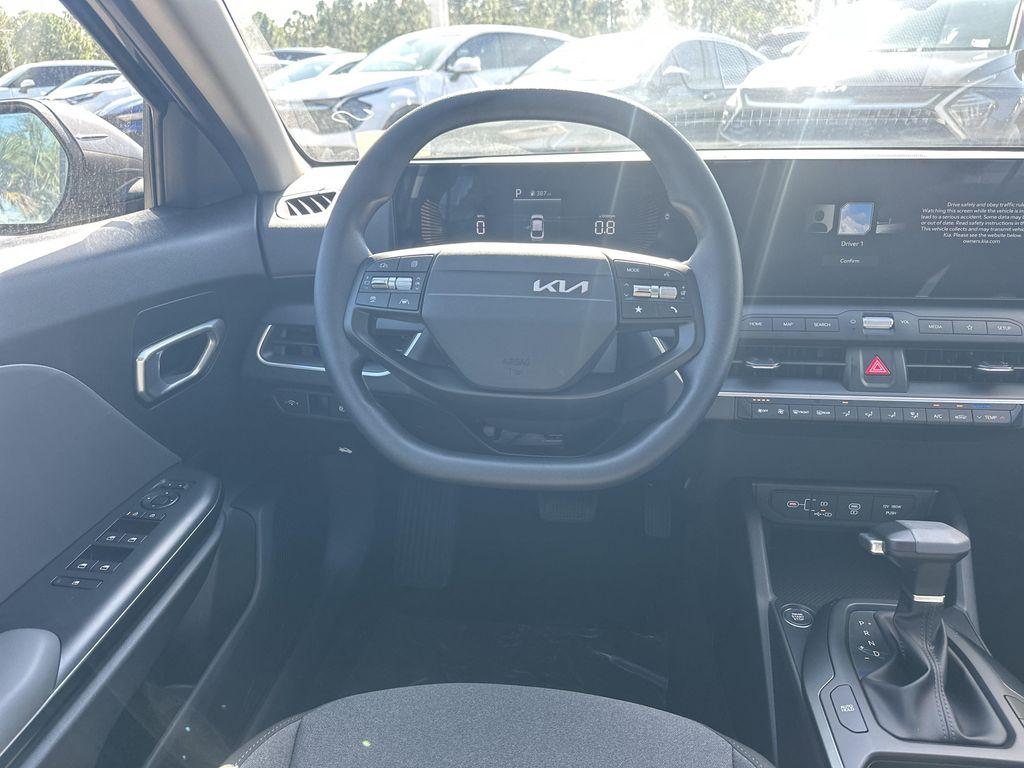 new 2025 Kia K4 car, priced at $22,908