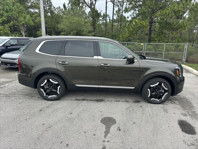 new 2025 Kia Telluride car, priced at $41,135