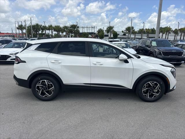 new 2025 Kia Sportage car, priced at $29,061