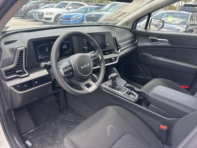 new 2025 Kia Sportage car, priced at $29,061