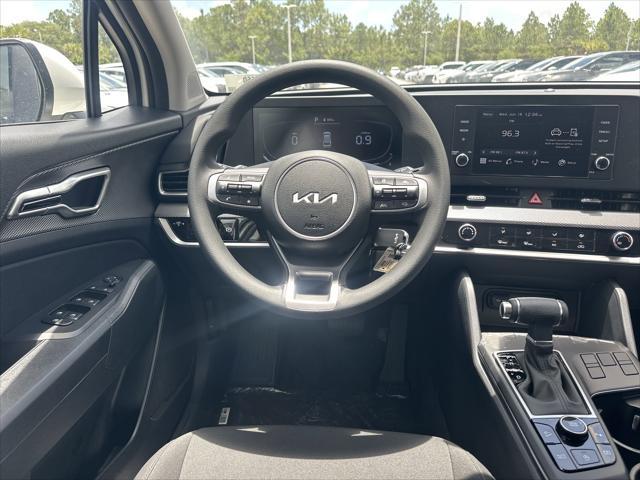 new 2025 Kia Sportage car, priced at $29,061