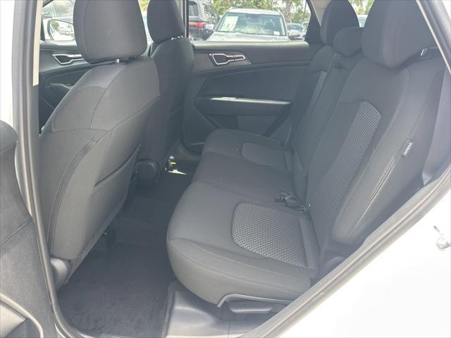 new 2025 Kia Sportage car, priced at $29,061