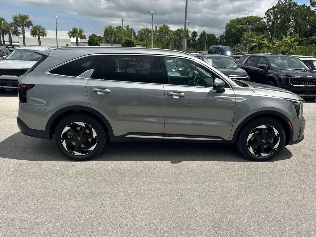 new 2025 Kia Sorento Hybrid car, priced at $39,149