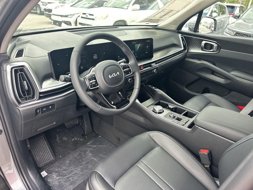 new 2025 Kia Sorento Hybrid car, priced at $39,149