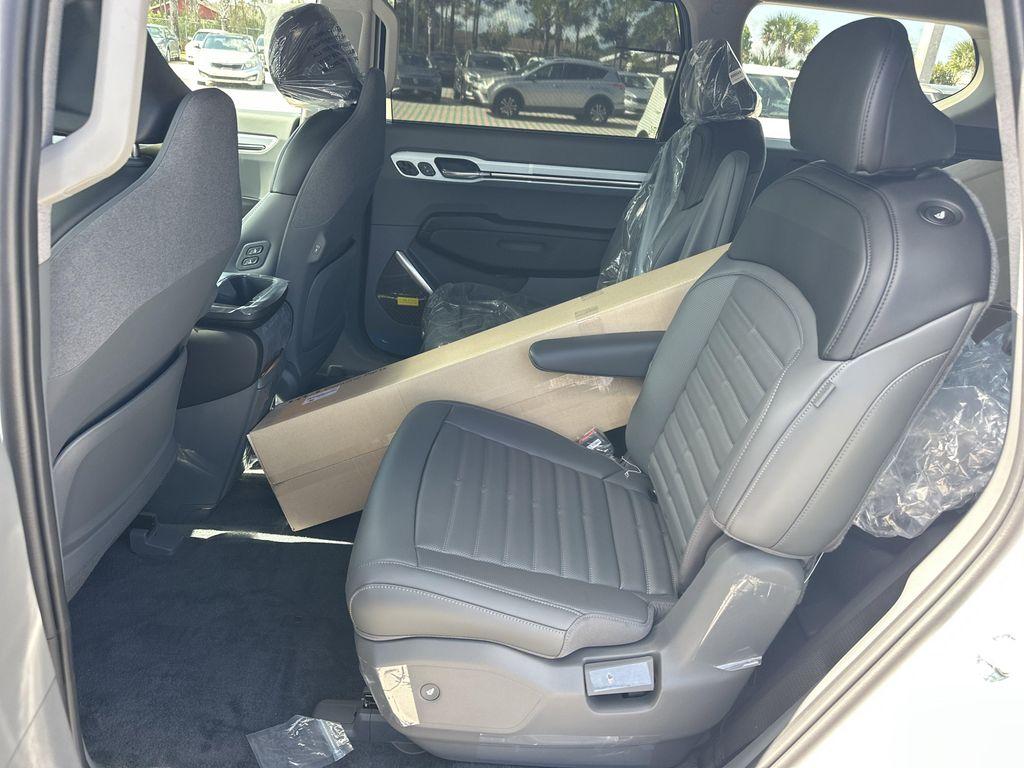 new 2026 Kia EV9 car, priced at $62,770