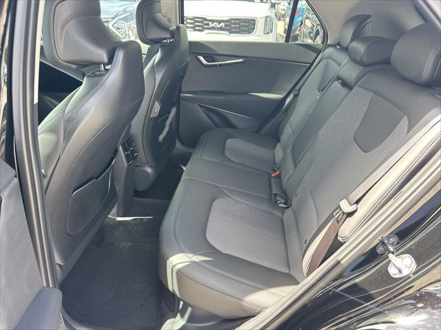 new 2025 Kia Niro car, priced at $33,714