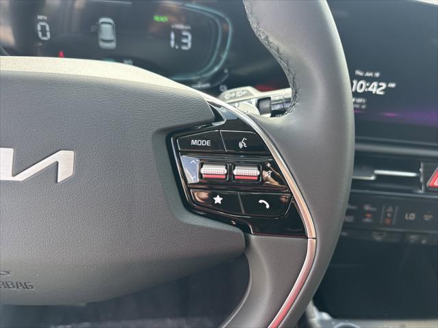 new 2025 Kia Niro car, priced at $33,714