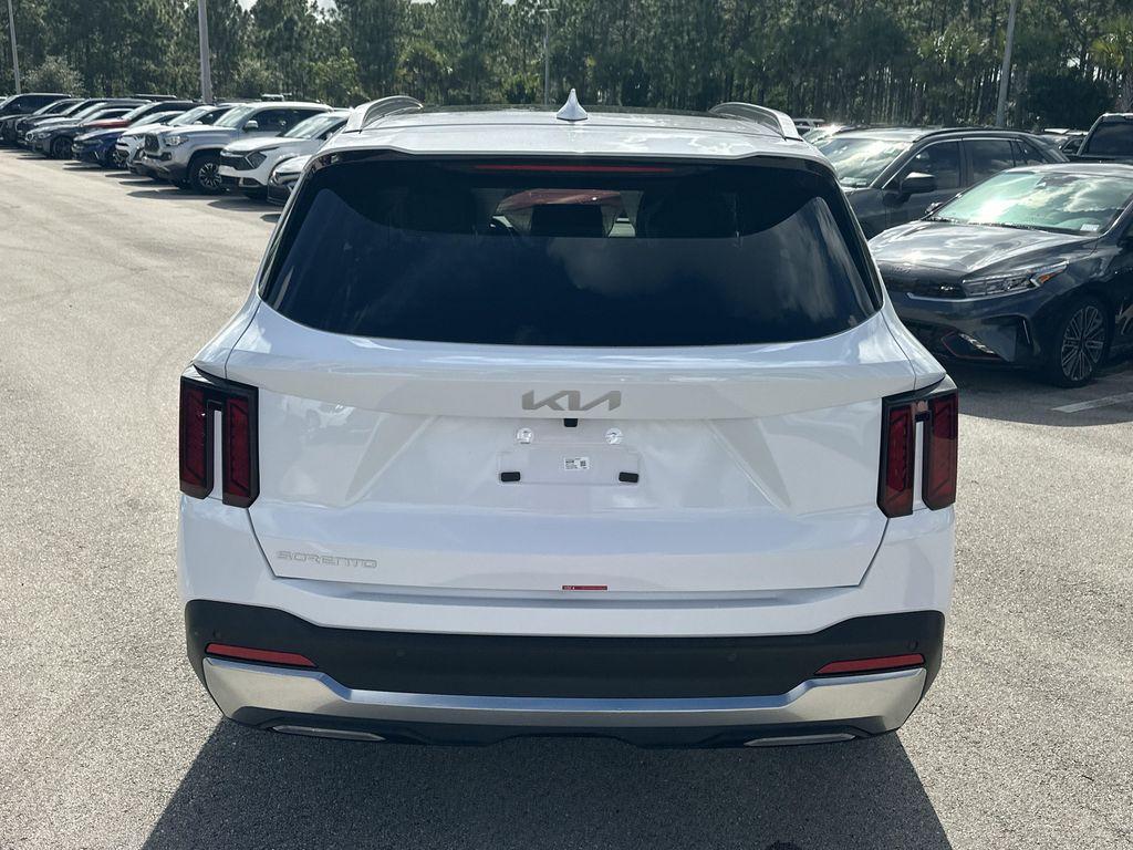 new 2026 Kia Sorento car, priced at $37,665