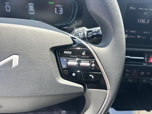 new 2025 Kia Niro car, priced at $27,969