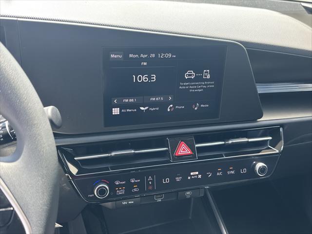 new 2025 Kia Niro car, priced at $27,969