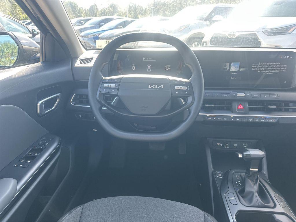 new 2025 Kia K4 car, priced at $22,908
