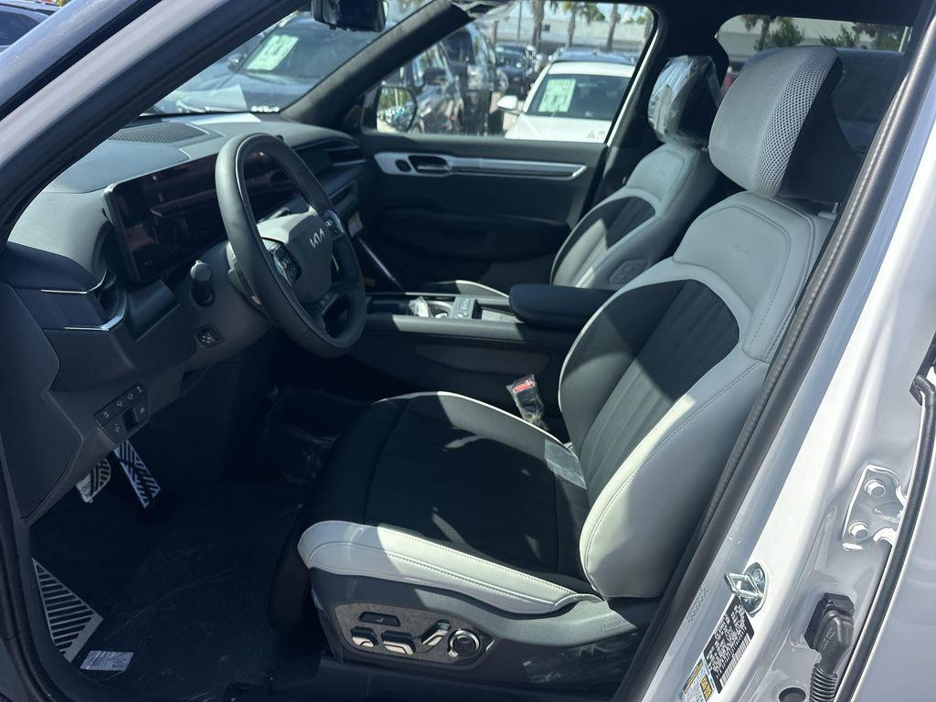 new 2026 Kia EV9 car, priced at $71,570