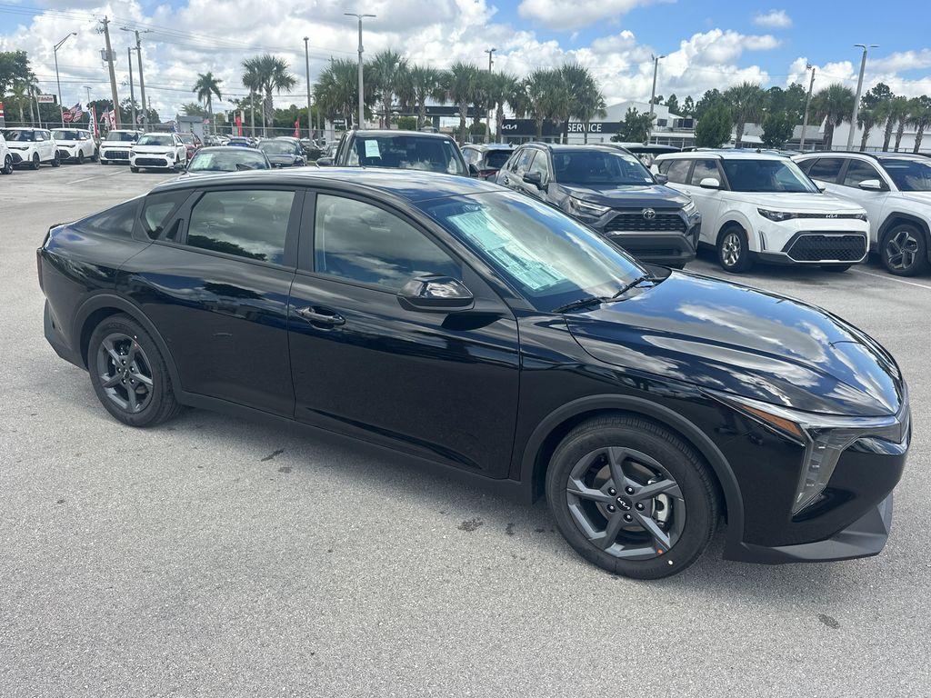 new 2025 Kia K4 car, priced at $24,375